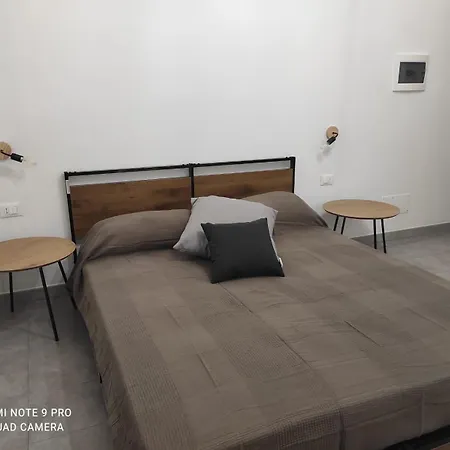 Lägenhet Le Dimore Di Gianni Centro Favignana